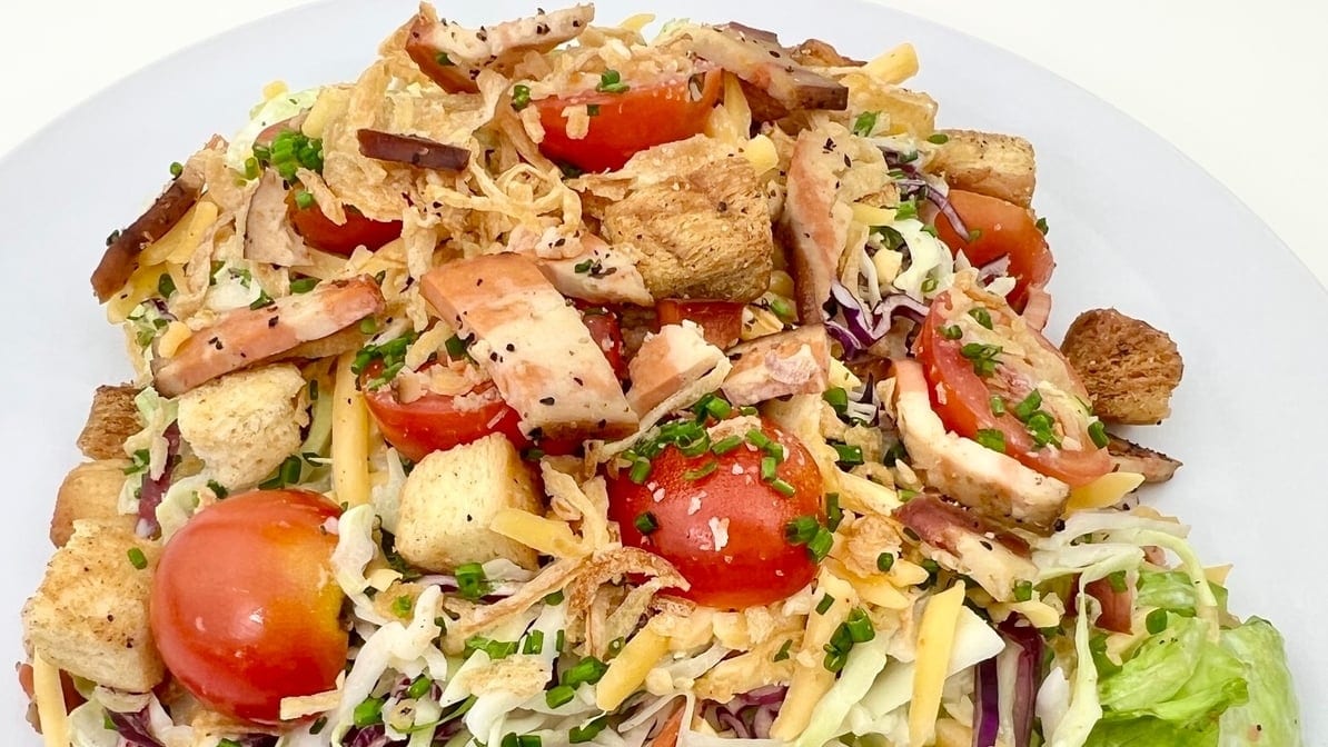 Small Cruncher Salad.